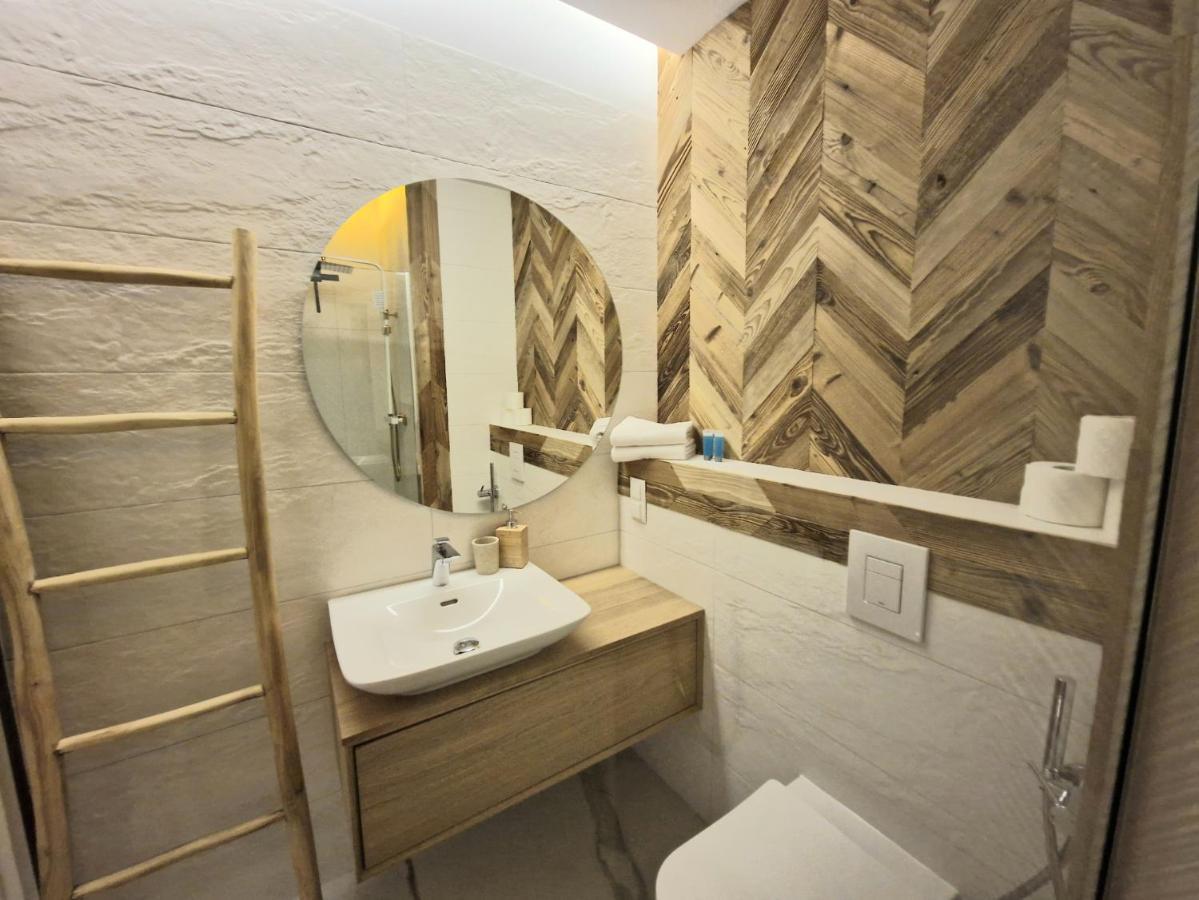 Live & Travel Apartments Waterlane Vintage Gdańsk Eksteriør billede